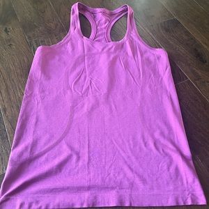 Lululemon tank swiftly 2.0